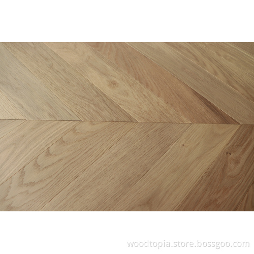 Bright color and high quality chevron parquet